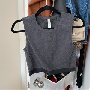 Lululemon cropped grey bra tank